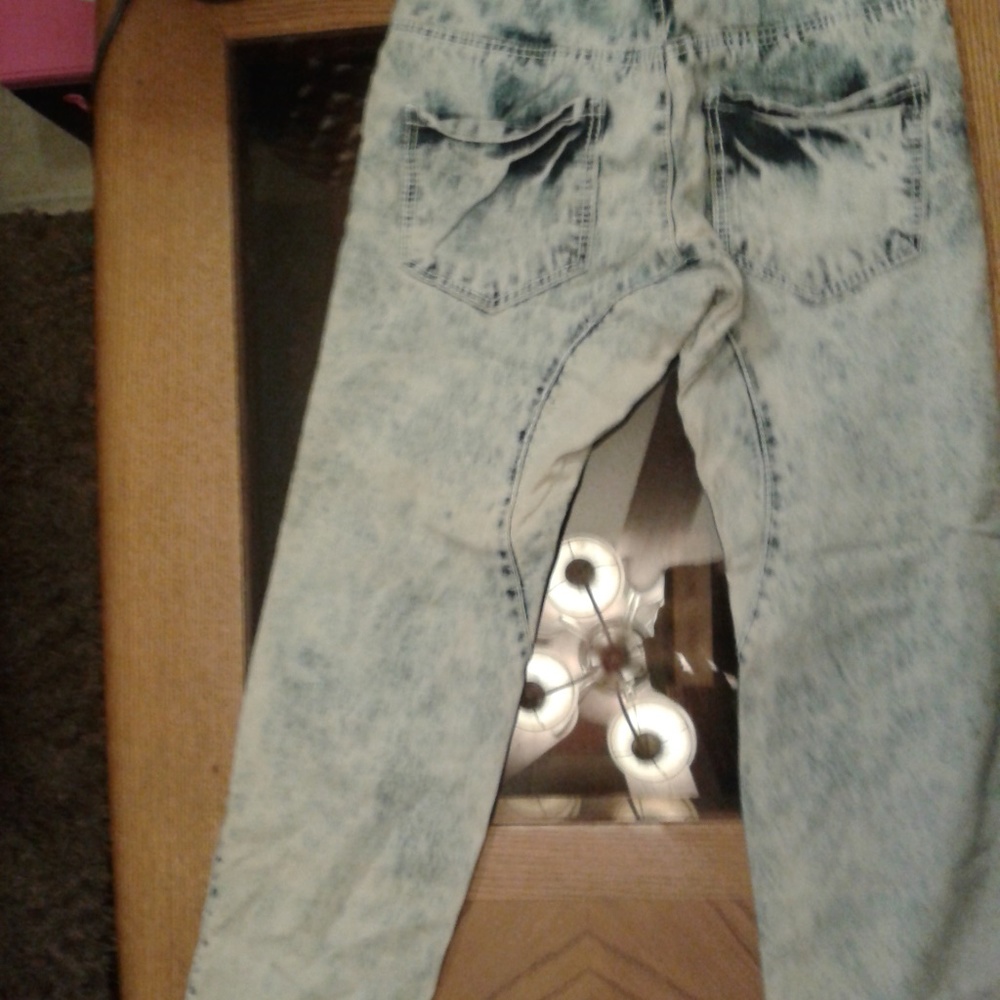 Smoke Rise Jeans - Picture 2 of 3
